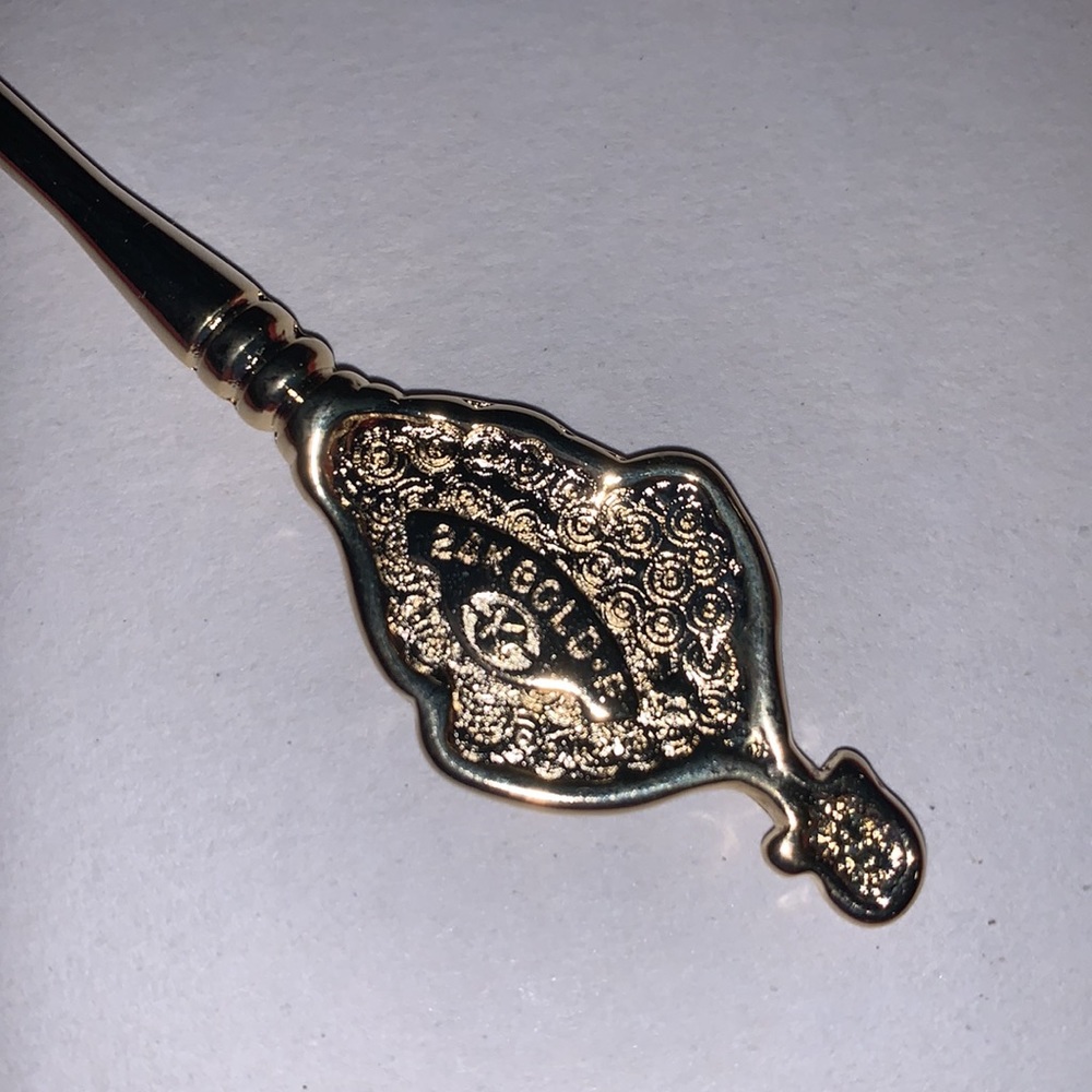 💕Beautiful set of gold Korean spoons & forks - Picture 4 of 5